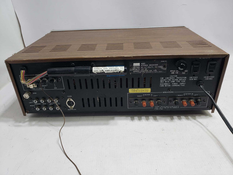 Sansui 441 AM / FM Stereo Receiver [