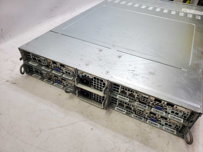 Rubrik R334 CSE-827 X10DRT-H 4 Node, Xeon E5-2630 v3 @2.4GHz 64GB DDR4 2xPSU )