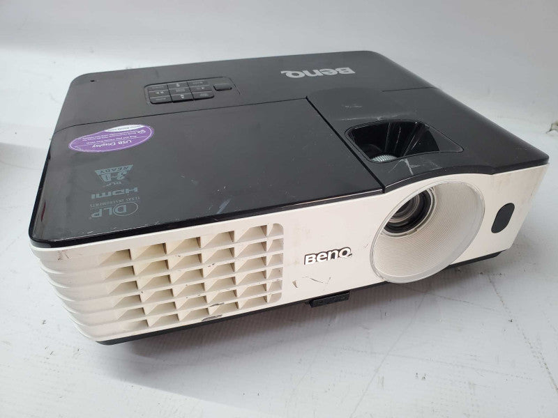 BenQ MX660 Projector with HDMI, VGA, 2911 Lamp Hours |