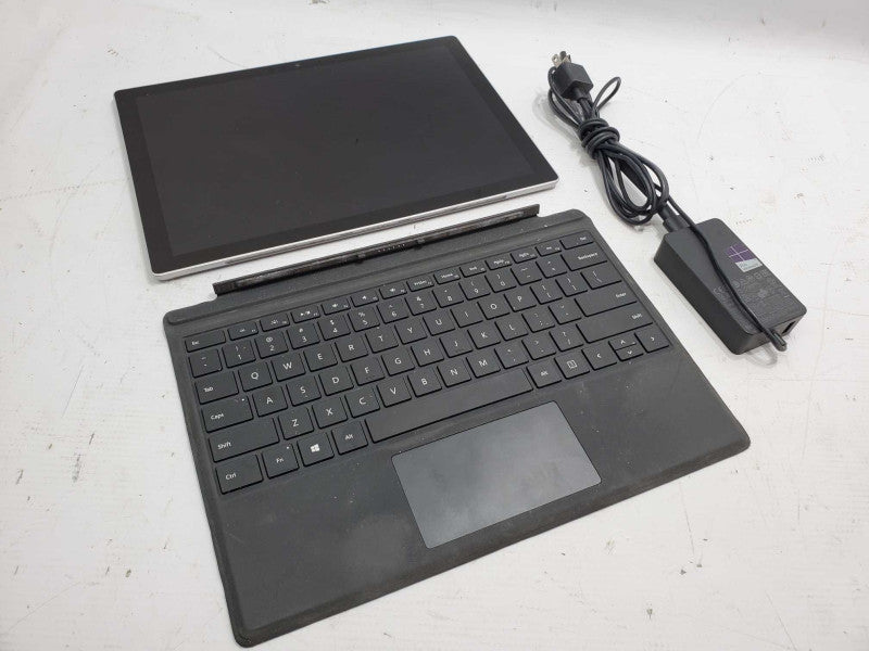 Microsoft Surface Pro 5\ti7-7660U\t8GB RAM 256GB Storage |