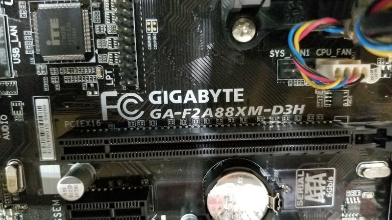 server-style PC AMD Athlon X4 860k @ 4ghz / 24gb ram / radeon 7000 gpu #