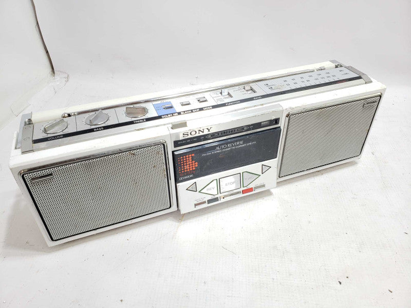 Sony CFS-F11 RADIO CASSETTE [