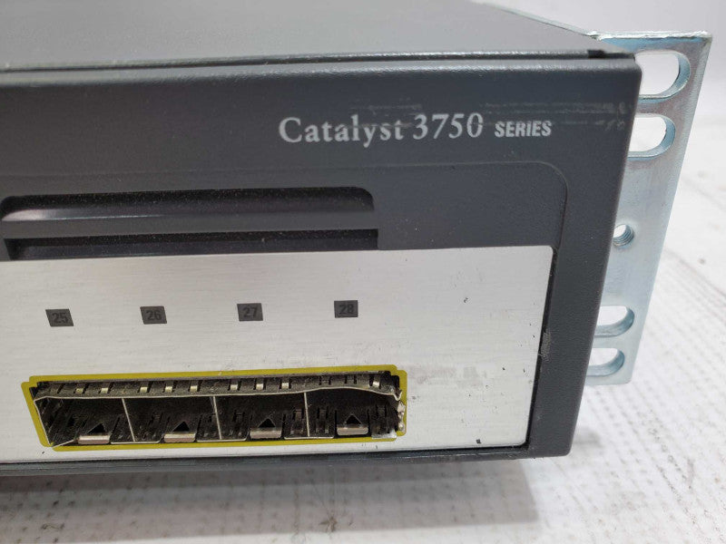 Cisco 3750G Series 24 Port Gigabit Switch, WS-C3750G-24T-S _ Reset )