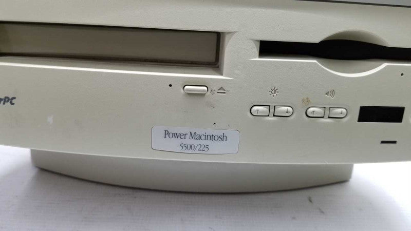 Vintage apple power macintosh 5500 / AS IS #