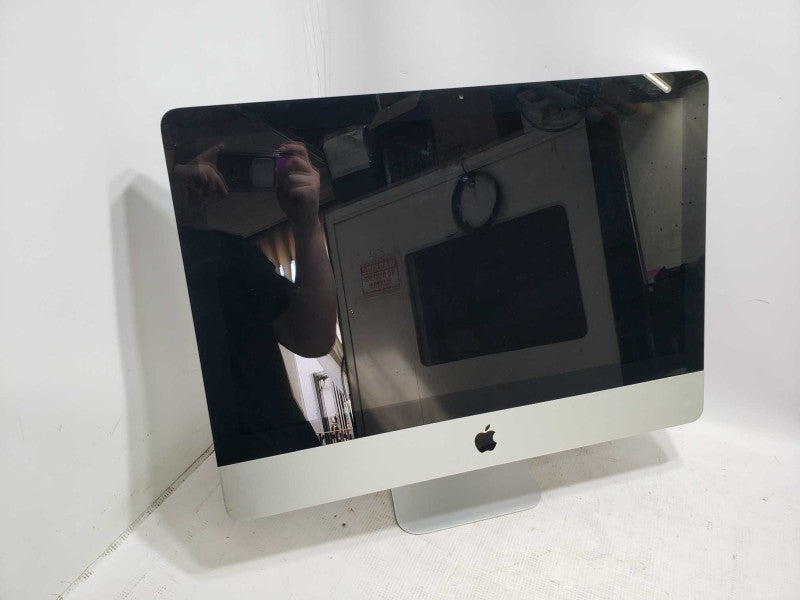 APPLE iMAC 21.5 inch 2011 i5 2.5GHz 20GB DDR3 Radeon HD 6750M 240GB SSD [
