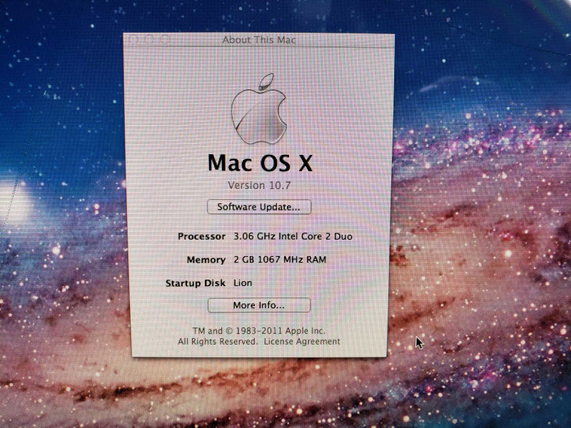 APPLE iMAC 21.5 inch 2009 Core 2 Duo 3.06GHz 2GB DDR3GeForce 9400 500GB HDD [