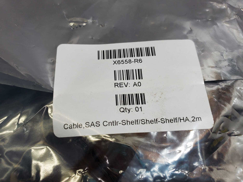 NetApp X6558-R6 A0 SAS Cntlr-Shelf/Shelf/HA Controller 2m_ with Seal )