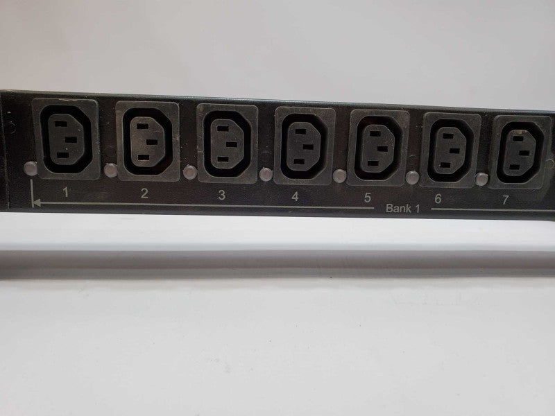 APC PDU POWER STRIP AP8641 (