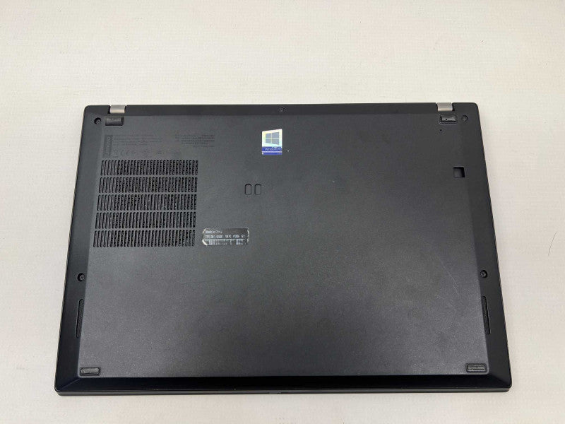 Lenovo T490s with i7-8665U CPU 32GB RAM & 256GB NVME SSD READ -