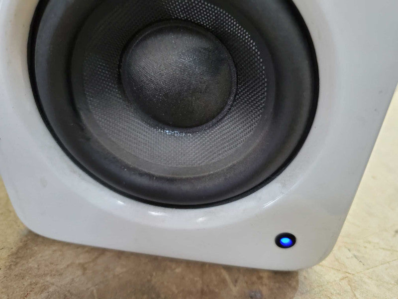 Kanto YU2 Powered Desktop Speakers_ Single )