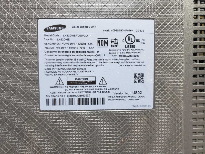 Samsung 32\\" Commercial Display DM32E [