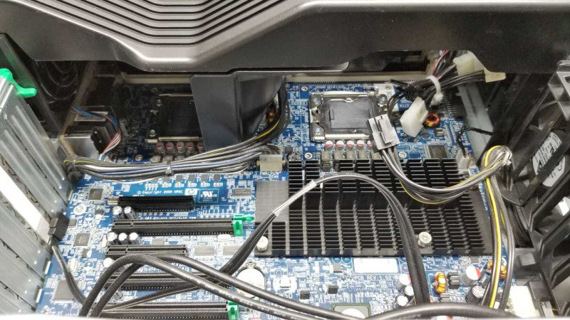 Z800 workstation barebone / no cpus / no ram /no HDDS / 2x PSU #