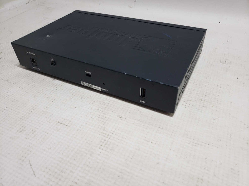 Juniper Networks SSG 5 VPN Firewall Security Gateway 7-port SSG-5-SB-M [