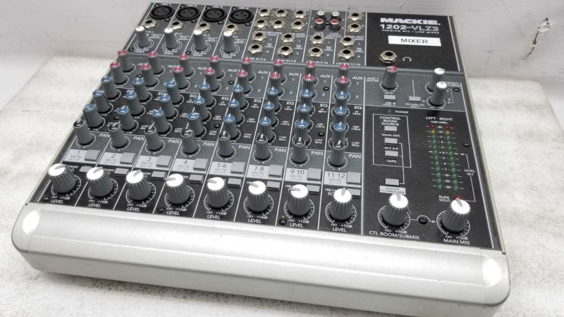 Mackie 1202-VLZ3 Premium Mic / Line Mixer / see notes #