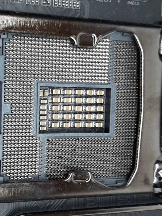 GIGABYTE Z490I ULTRA GAMING MOTHERBOARD INTEL 10TH GEN LGA 1200 MINI ITX ~