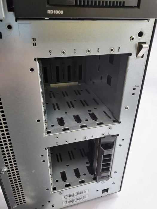 DELL PowerEdge T710 2x Xeon E5620 @ 2.40GHz 8GB PERC 6/i 2x PSU 8x3.5\\" )