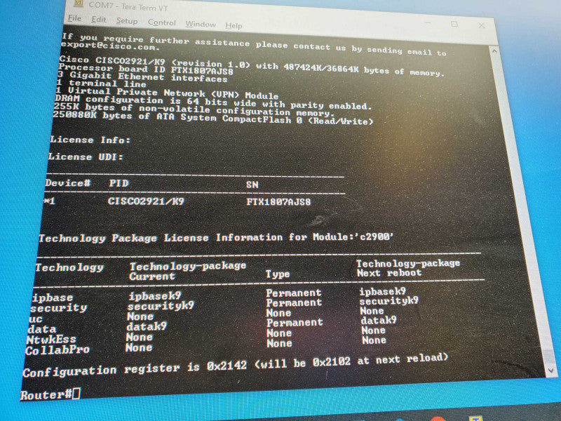 Cisco Cisco2921/K9 3-Port Integrated Services Gigabit Router _Reset )