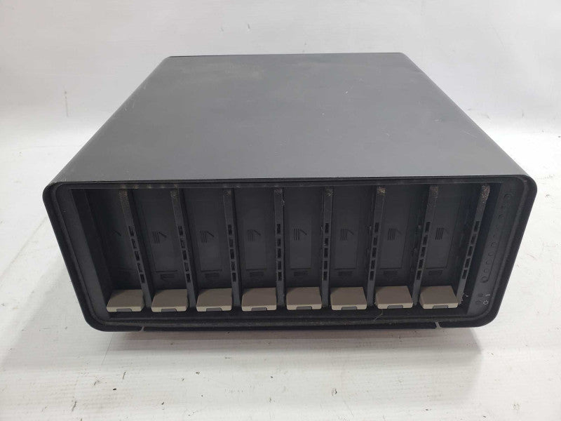Data Robotics DROBO B800i SAN Storage 8x3.5\\" Bay |
