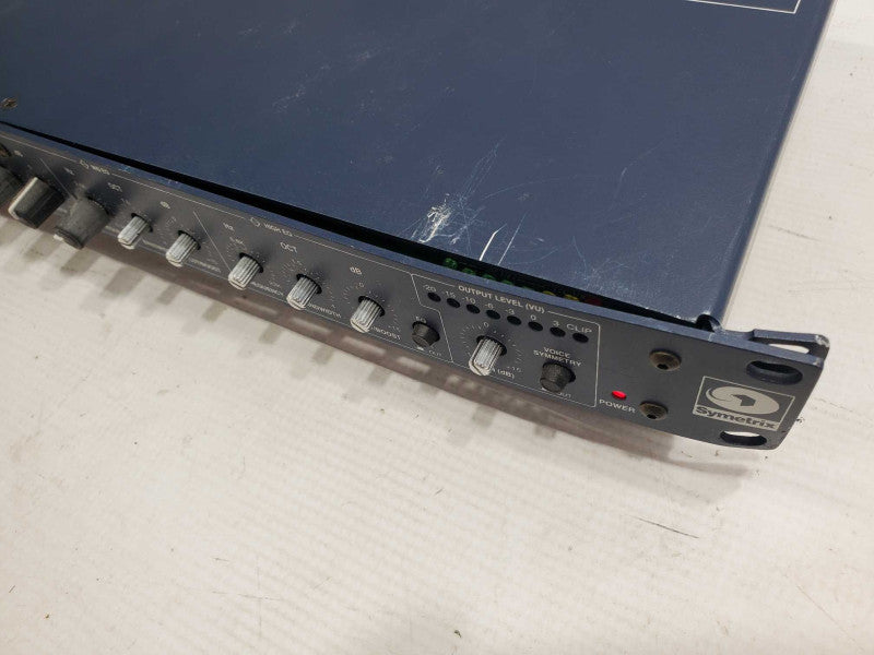 Symetrix 528E Voice Processor |