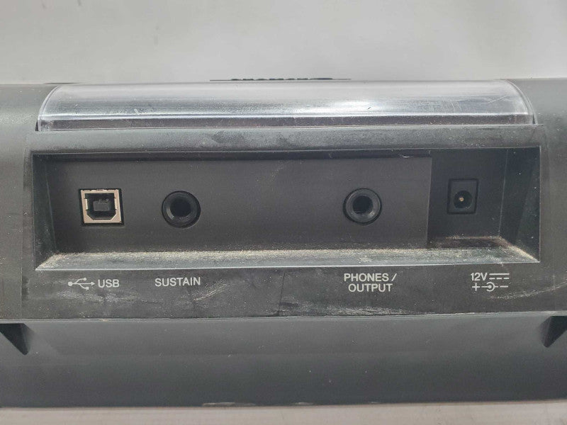 Yamaha PSR-E423 Electronic Musical Keyboard |