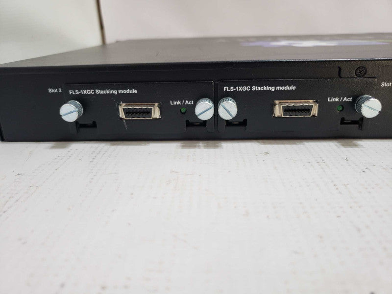 Brocade Foundry Fastiron FLS648 Gigabit Switch 48 x Copper GbE Ports 4 x SFP [
