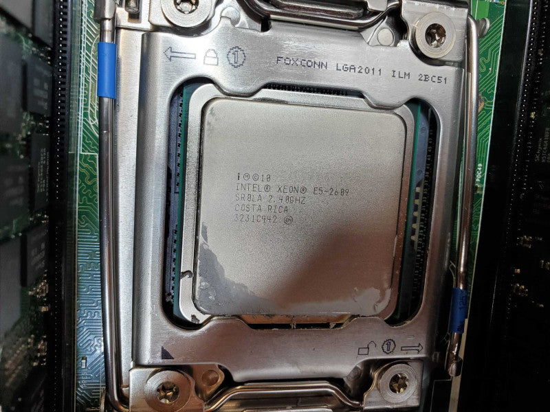 IBM System x3650 M4 2x Xeon E5-2609 2.4GHz, 48GB, 2x PSU, 8x 2.5\\" No HDD (