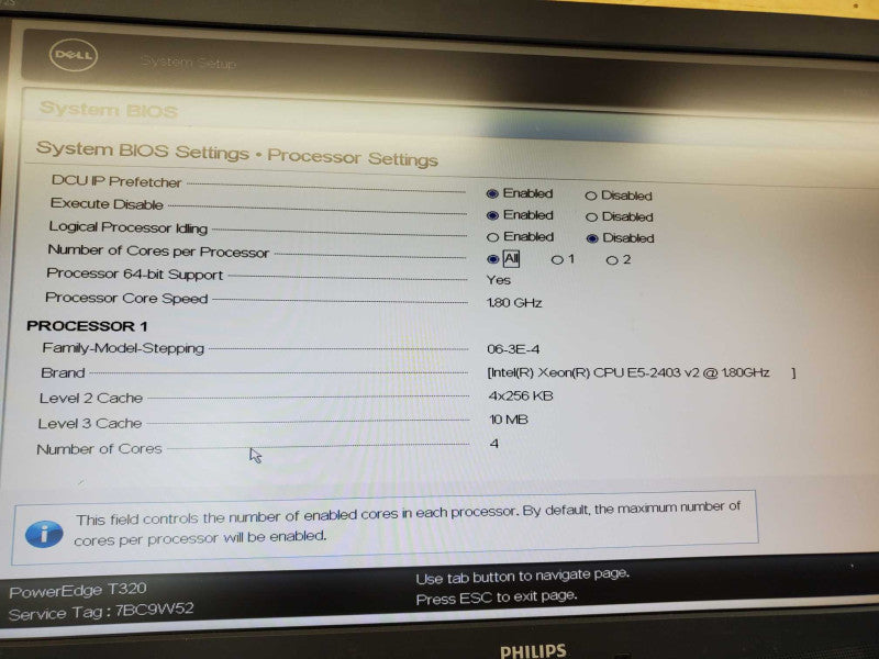 Dell PowerEdge T320 Xeon E5-2403 v2 @ 1.8GHz 32GB 8x 3.5\\" No HDD (