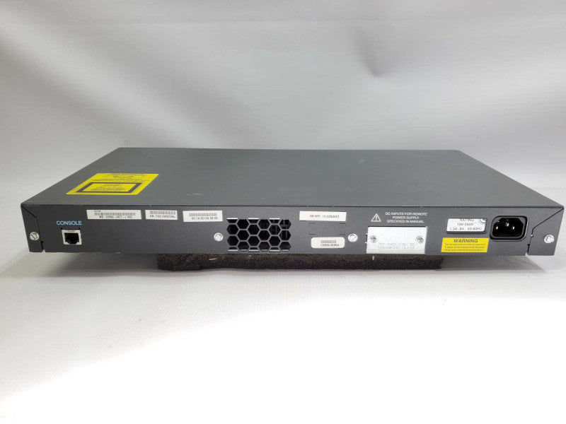 Cisco Catalyst WS-2960-24TT-L 24-Port Ethernet Network Switch _ Reset )