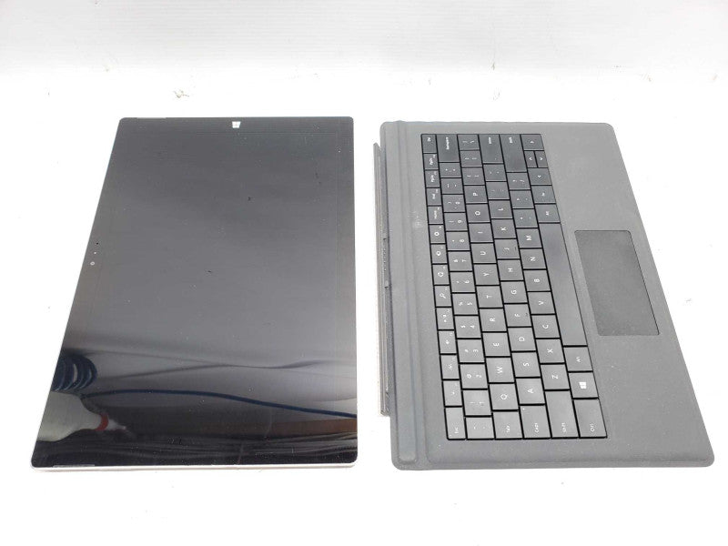 Microsoft Surface Pro 3, i7-4650U 8GB RAM 256GB Storage |