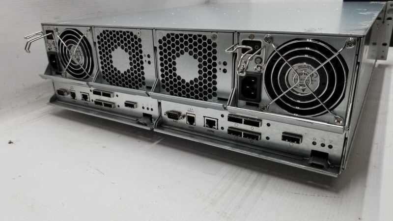 vtrak e610s 16x 3.5\\" SAS storage array / 2x PSUs / 2x Controllers #