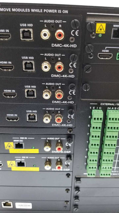 Crestron Universal Digital Media Switcher, Black 4x DMC-S-DSL  / 2x dmc-s-dsp #
