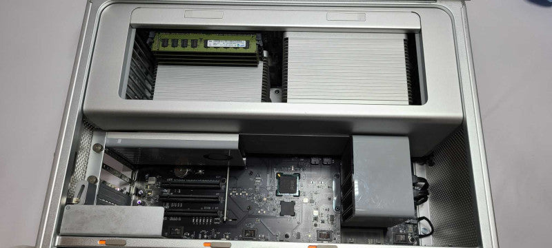 Apple Mac Pro A1289 Early 2009 2x Intel Xeon X5570 2.93GHz 8GB RAM $