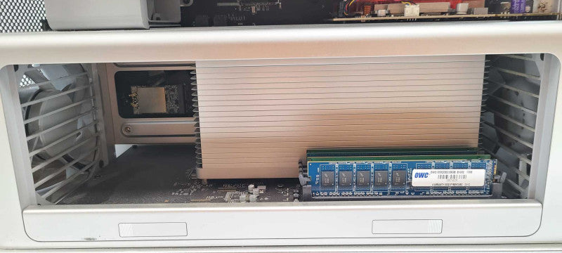 Apple Mac Pro A1289 Early 2009 Intel Xeon W3520 2.66GHz 11GB RAM $