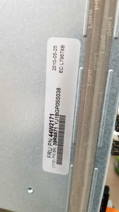 IBM Expansion storage array 39r6545 / 2x controllers 39R6571 / 2x PSUs #