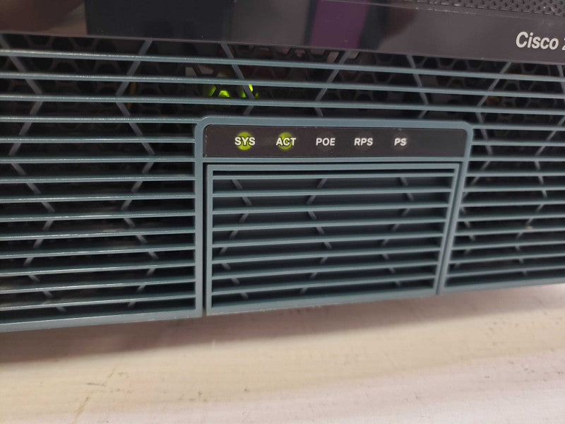 Cisco 2921 SPIAD2921 V01 Integrated Service Router  [