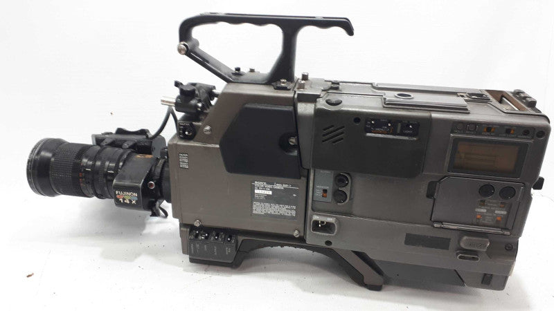 Sony 3CCD Camera BVP-7, DNV-5 Recorder, Fujinon 14x 1.7/8.5-119 Lens |