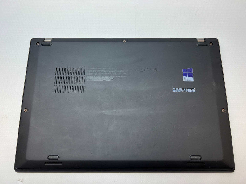 Lenovo ThinkPad X1 Carbon 5th gen with i7-7500U CPU 8GB RAM & 256GB NVME SSD -