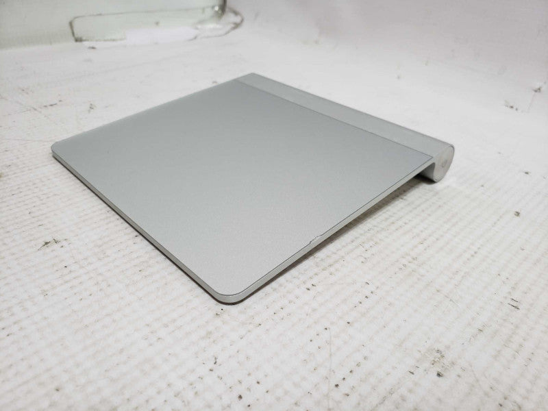 Apple Magic A1339 Silver Wireless Bluetooth Multi-Touch Dual-Sensor Trackpad [