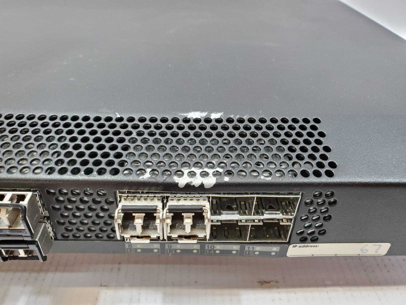 IBM SAN Switch System Storage SAN16B-2 16 active ports - 2005-B16 Incl. 10xSFP (