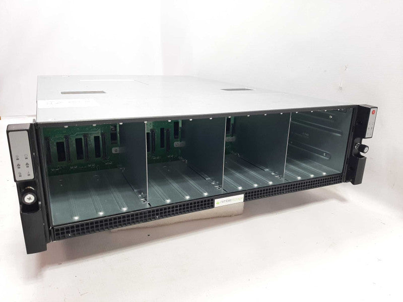 Nimble Storage Array CS300, NO HDDs/CADDIES ~