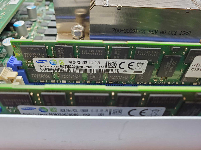 Cisco UCS B200 M3 Blade Server, 2x Xeon E5-2643v2 3.5GHz, 128GB RAM, No HDDs (