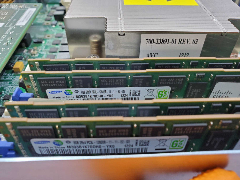 Cisco UCS B200 M3 Blade Server, 2x Xeon E5-2665v2 2.4GHz, 128GB RAM, No HDD (