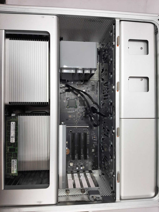 Mac Pro - E.2009 A1289, 2x XEON 2.66GHz 6C/16GB, GeForce GT120, NO HDDs/TRAYs ~