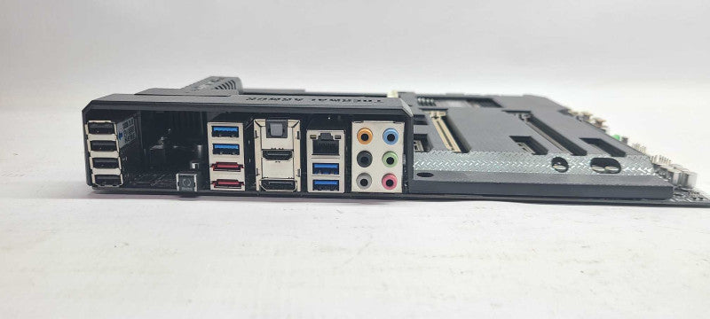 ASUS TUF SabreTooth Z77 Gaming Motherboard, Core i7 3770K (NO IO SHIELD)
