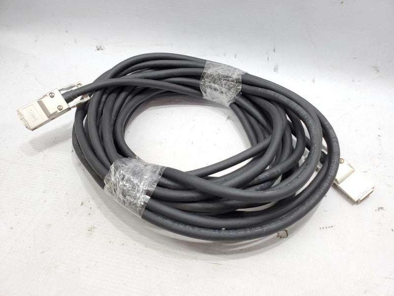 Gore E76025-N QSFP1006 20FT High Speed Network Cable |