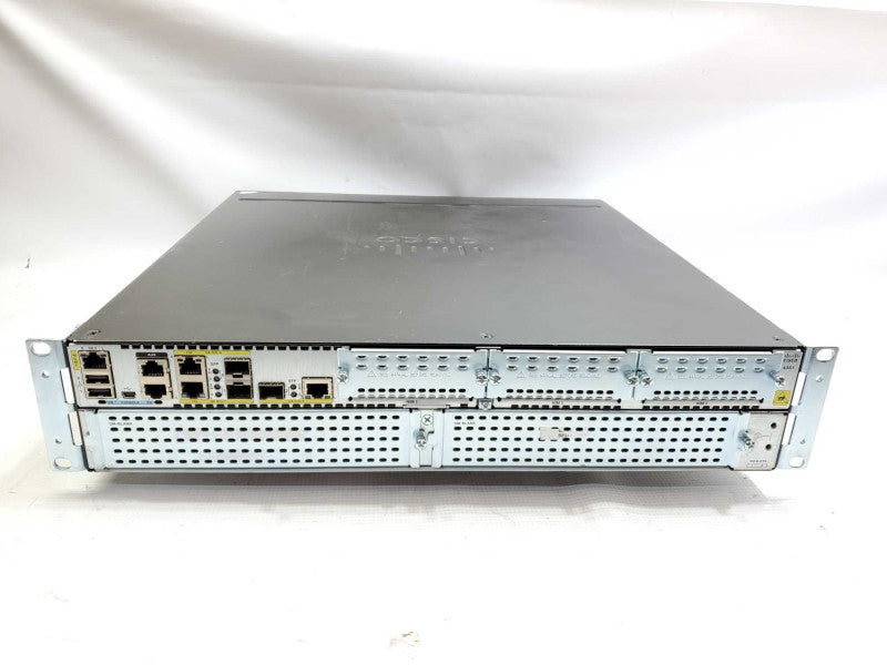 Cisco 4300 Series ISR4351/K9 V02 Integrated Service Router )