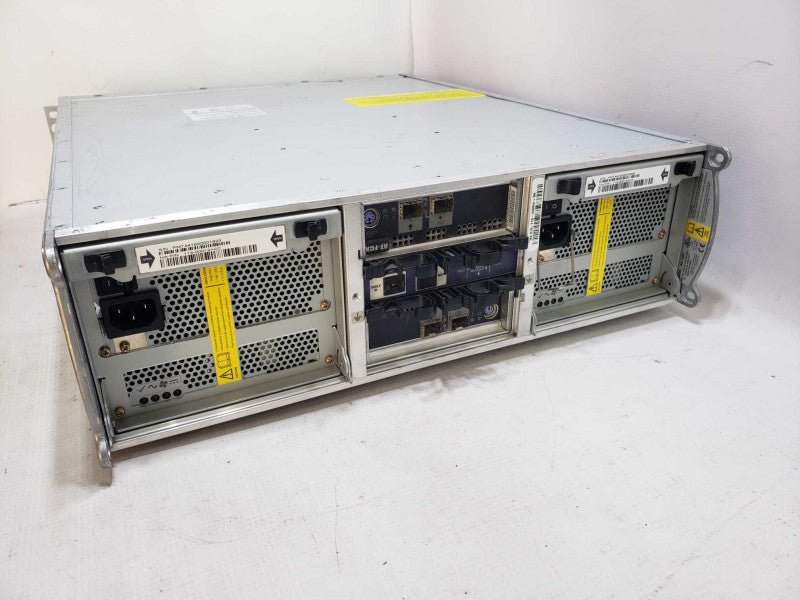 NetApp E2600 5350 0833 2.5\\" HDD 24-Bay Expansion Storage 2x AT-FCX [
