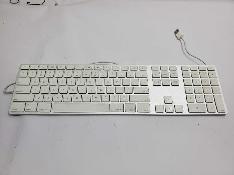 Apple Wired Keyboard A1243 English  |