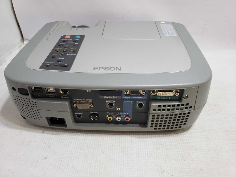Epson PowerLite 811p 3LCD Projector HD 1080 with Bag  Remote [