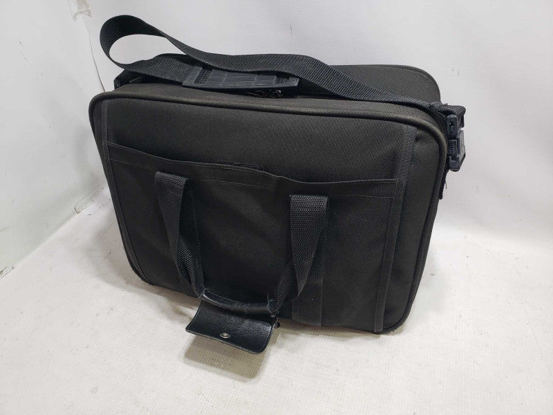 Epson PowerLite 811p 3LCD Projector HD 1080 with Bag  Remote [